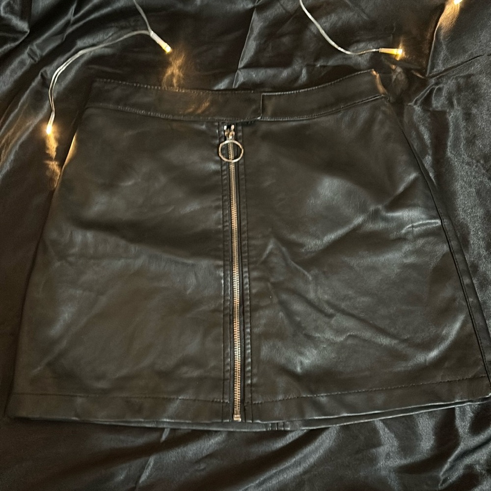3 for $10! Forever 21 Mini Leather Skirt
